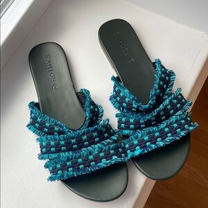 Rothy’s Woman’s Teal Blue Print Slip On Fringe Triple Band Sandal - Size 9